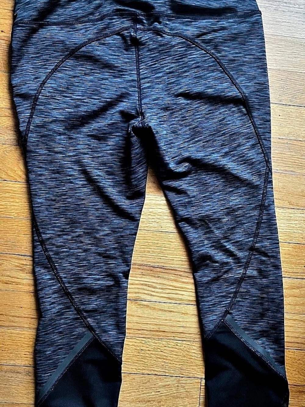 AVIA Performance Leggings Athletic Leggings in Black & Gray Size Medium Like New